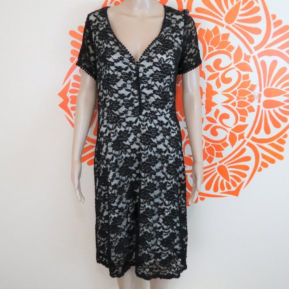 torrid Dresses & Skirts - Torrid Black Lace Short Sleeve Dress 2X